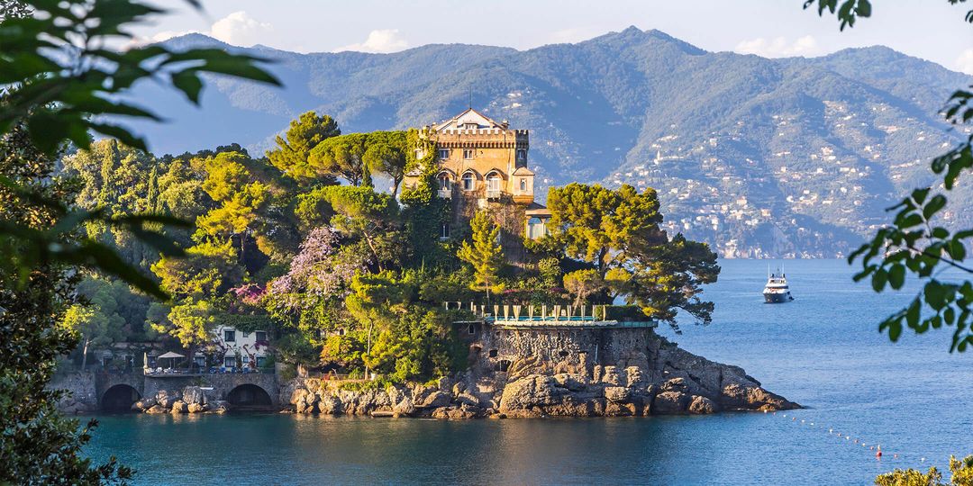 House on a rocky peninsula